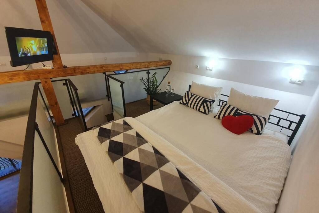 Apartmán Koci Dom Loft Vělička Exteriér fotografie