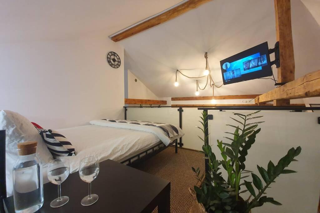 Apartmán Koci Dom Loft Vělička Exteriér fotografie
